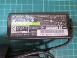 SONY純正　ＶＧＰ－ＡＣ１６V１１　ACアダプター　１６V　２．８A　②