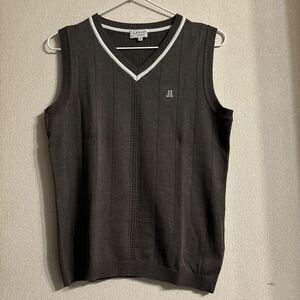 LANVIN SPORT 日本製　 ニットベスト　 Vネック　38サイズ(M) グレー色　レディース　