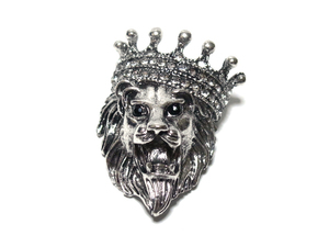 ラペルピン★ブローチ　ライオン　獅子　キング　王冠　アンティーク・シルバー　pin-1021
