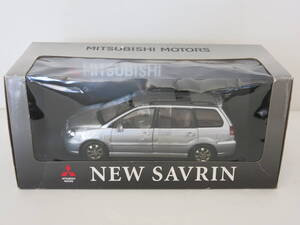 【ズッシリと重たい！】　三菱自動車　NEW SAVRIN　★合金アート　ディスプレイカー