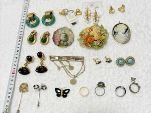 イヤリングピンブローチ指輪　未使用品　美品