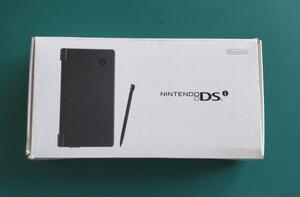 D55【中古・良品】 NINTENDOニンテントーDSI Black 3967　取説、予備ペン（欠品）