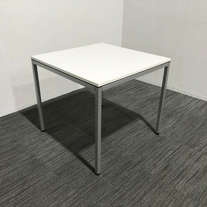 ミーティングテーブル 完成品 オカムラ 角テーブル トレッセ L677AS ホワイト 中古 TM-859195B
