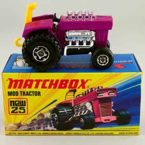 イギリス マッチボックス（matchbox） MOD TRACTOR 1972 new 25