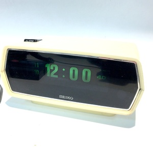 SEIKO DL404C DIGITAL CLOCK 置き時計 返品不可 デジタルクロック 昭和レトロ コレクション パタパタ時計 セイコー ◇TA1158