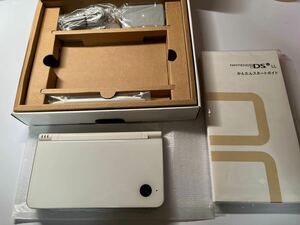 ニンテンドーDSi LL ナチュラルホワイト