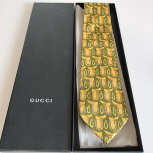 グッチ（GUCCI）緑ゴールド柄柄ネクタイ