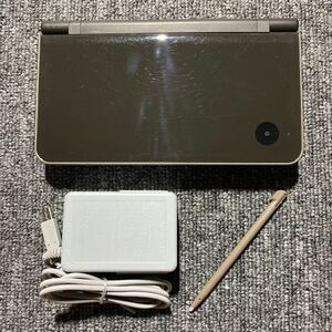 ニンテンドーDSi LL ダークブラウン 充電器付き WJF108117709