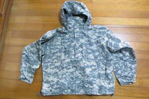 ★☆米軍放出品 実物 　ACU　GENⅢ　COLD/WET　迷彩パーカージャケット　GORE-TEX　LARGE　-A187☆★