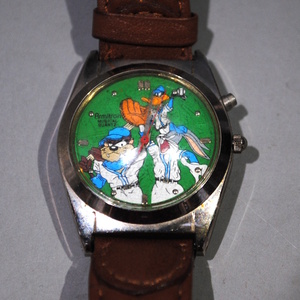 【売切り屋】ベースボール・バッグス ルーニー・テューンズ 腕時計 1994年 ビンテージ Looney Tunes Baseball Armitron Musical Quartz