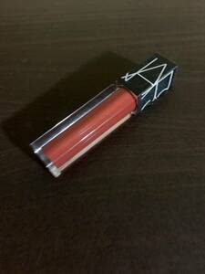 NARS ベルベットリップグライド 2718