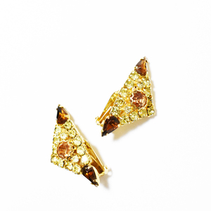 Vintage 　1960′s goldmetal triangle green×yellow　rhinestone earrings