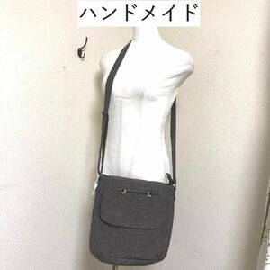 ぶひ屋　ハンドメイド　ショルダーバッグ　ブラウン　布製