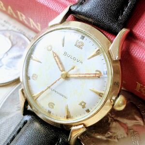 #3096【シックでお洒落】メンズ 腕時計 ブローバ BULOVA 自動巻き 動作品 アンティーク ヴィンテージ 機械式 新品ベルト付 金メッキ 1957年