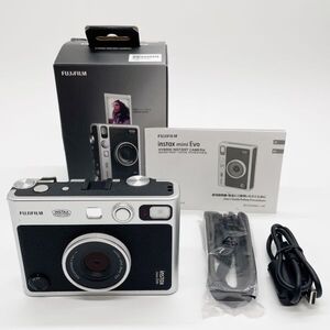 ■元箱付きのほぼ新品■ FUJIFILM 富士フイルム チェキ Evo ハイブリッドインスタントカメラ instax mini Evo ブラック①