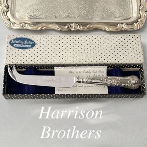 【Harrison Brothers】【純銀ハンドル】キングスパターンのチーズナイフ 1971年 ケース