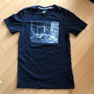 中古　ナイキ　Tシャツ 黒　AF1 フォトT