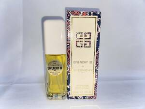 残量多　ジバンシー　ＧＩＶＥＮＣＨＹ　Ⅲ　オードトワレ　ナチュラルスプレー　３０ｍｌ