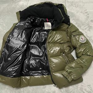 L相当★MONCLER HIMARAYA モンクレール ヒマラヤ ダウンジャケット ロゴ ビッグ ワッペン フード着脱可 2way メンズ 2 カーキ アウター