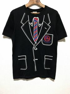 [即決古着]X-LARGE/エクストララージ/だまし絵Tシャツ/半袖/スーツ/ロゴ/ブラック/Sサイズ