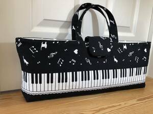 ピアノハート柄　ブラック　鍵盤ハーモニカバック　猫　音符　ハンドメイド