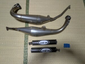 NSR250R MC21-28用　ライズオン(RISE ON)製ステンレスチャンバー　カーボンサイレンサー