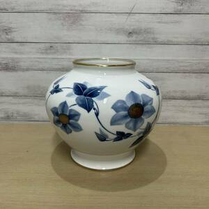 (nm3590) 大倉陶園　OKURA クレマチス　花瓶