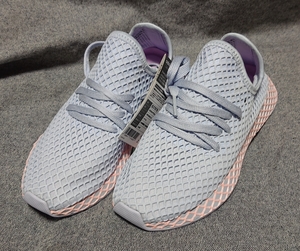 未使用 adidas アディダス B37878 DEERUPTRUNNER W 23