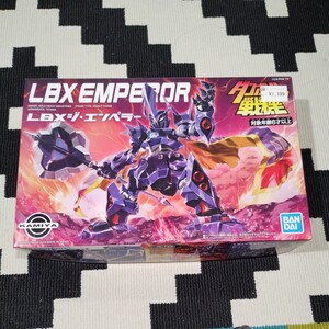 ダンボール戦機 LBX ジ・エンペラー バンダイ BANDAI