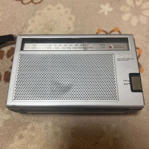 SONY コンパクトラジオ TFM-6160 