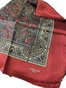 掘り出し物　LANVIN PARIS ランバン　イタリア製　シルク100％　正方形　プリント大判スカーフ　エンジ×ペイズリー