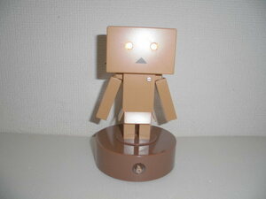 ■USED TAITO タイトー よつばと DANBOARD ダンボー センサー付き フィギュア ライト 動作OK センサーライト 即決