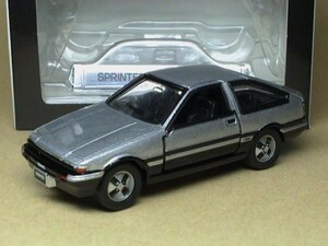 トミカリミテッド トヨタ スプリンター トレノ AE86 シルバー　