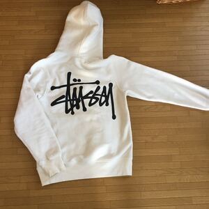 ステューシー　子供160サイズ メンズSサイズ　レディースM スウェットパーカー 白　Stussy かなり美品　トレナー　長袖シャツ