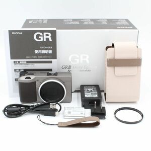 ショット数『わずか2回』、全世界2000台限定、ケース付き。★新品級★ RICOH リコー GR III Diary Edition Special Limited Kit