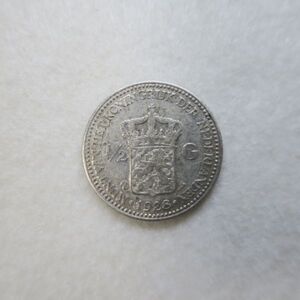 オランダ　1/2グルデン銀貨　１９２８年