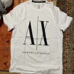 Armani Exchange ホワイト Tシャツ