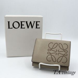 美品　LOEWE ロエベ　トライフォールド　ウォレット　ベージュ　折り財布