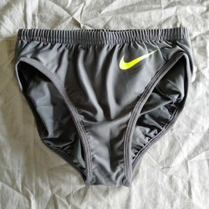 NIKE(グレーXS) ハイレグレーシングブルマ B12