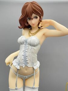 ルパン三世 峰不二子 リペイント フィギュア .Fujiko Mine 26㎝ . (検 .キャストオフ　完成品フィギュア