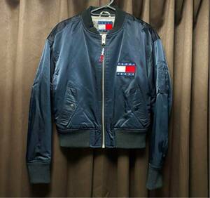 TOMMY JEANS Ma1 ブルゾン ジャケット 黒 ジャンパー XS トミージーンズ TOMMY HILFIGER アウター ma-1 レディース SS