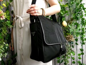 美品●PRADA プラダ●メンズ●三角ロゴプレート●ポコノ ナイロン サフィアーノ レザー 本革●ショルダー バッグ●黒●SV金具●B5●Js47210