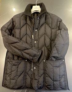 美品　モンクレール　MONCLER ダウンジャケット コート 黒