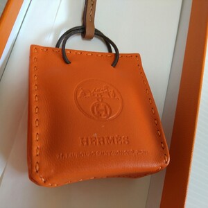 Hermes★エルメス　チャーム　サックオランジュ　オレンジショッパー新品