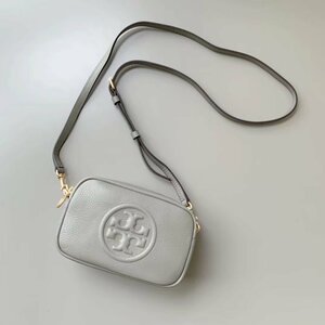 新品TORY BURCH トリーバーチ ポーチ ショルダーバッグ ミニ レザー カメラバッグ 肩掛け 斜め掛け グレー