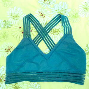 ＊～alo yoga＊アロヨガ＊Infinite Bra＊Legion Blue＊M～＊