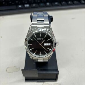 B4321【美品】セイコー 腕時計　7N43-9080　クォーツ　黒文字盤　SEIKO