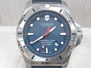 【ヴィクトリノックス腕時計】VICTORINOX ヴィクトリノックス/241734／クォーツ腕時計/ネイビー /カバー付き