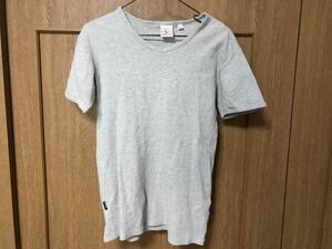 アヴィレックス Vネック Tシャツ Ｍ　上野商会　　アビレックス AVIREX USA