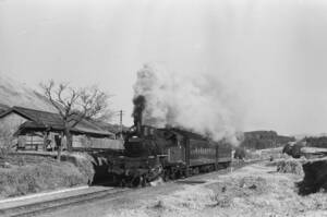 飾って楽しむ鉄道写真（去りゆく蒸気機関車：高森線 ） NO.63810318